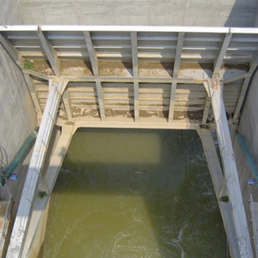 溢洪道、溢流壩液壓啟閉機