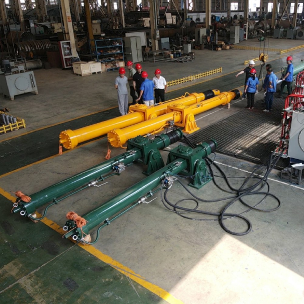 船閘液壓啟閉機(jī)